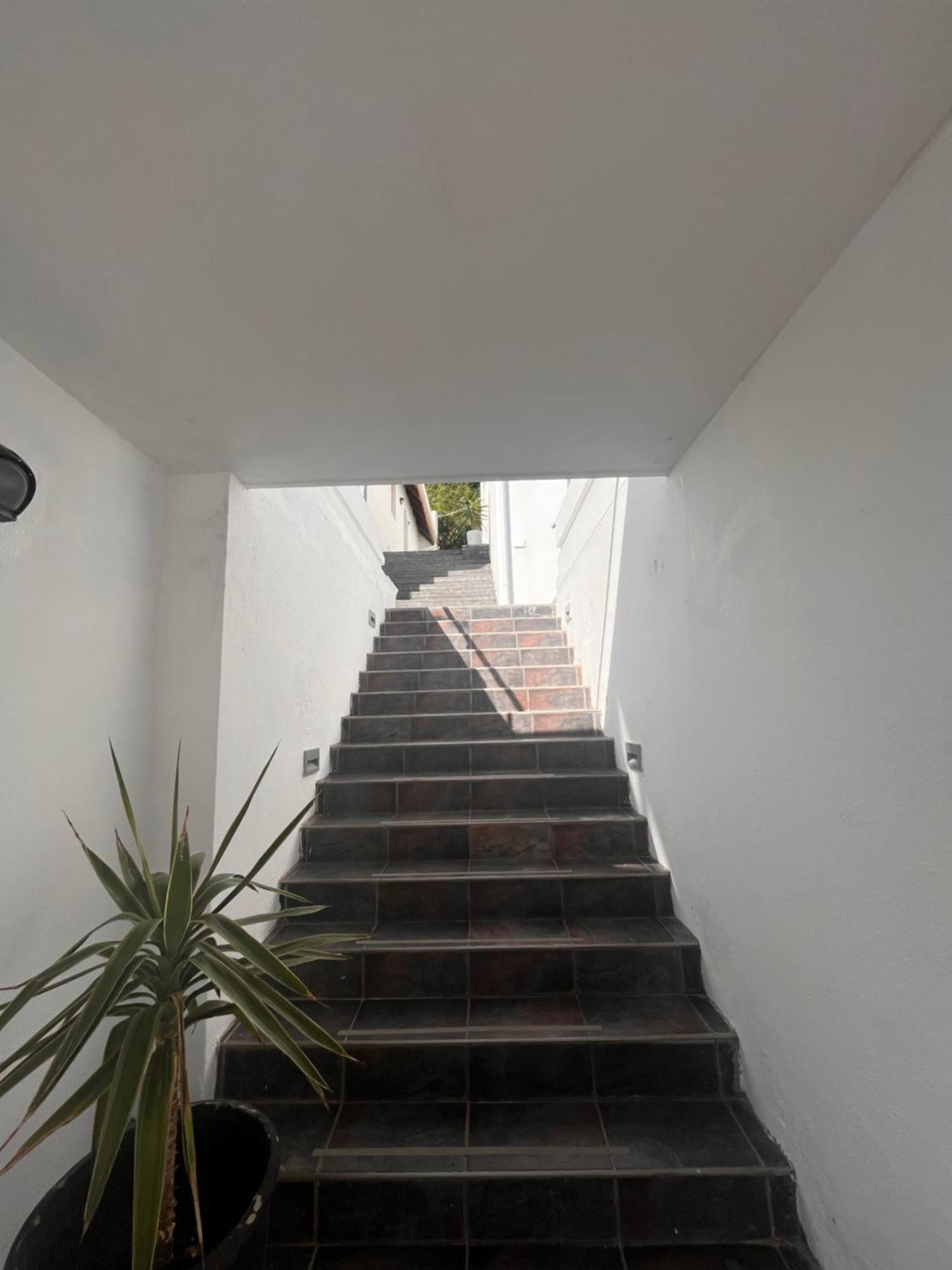 Cozy Camps Bay House With Mountain And Sea View Villa Cape Town Ngoại thất bức ảnh